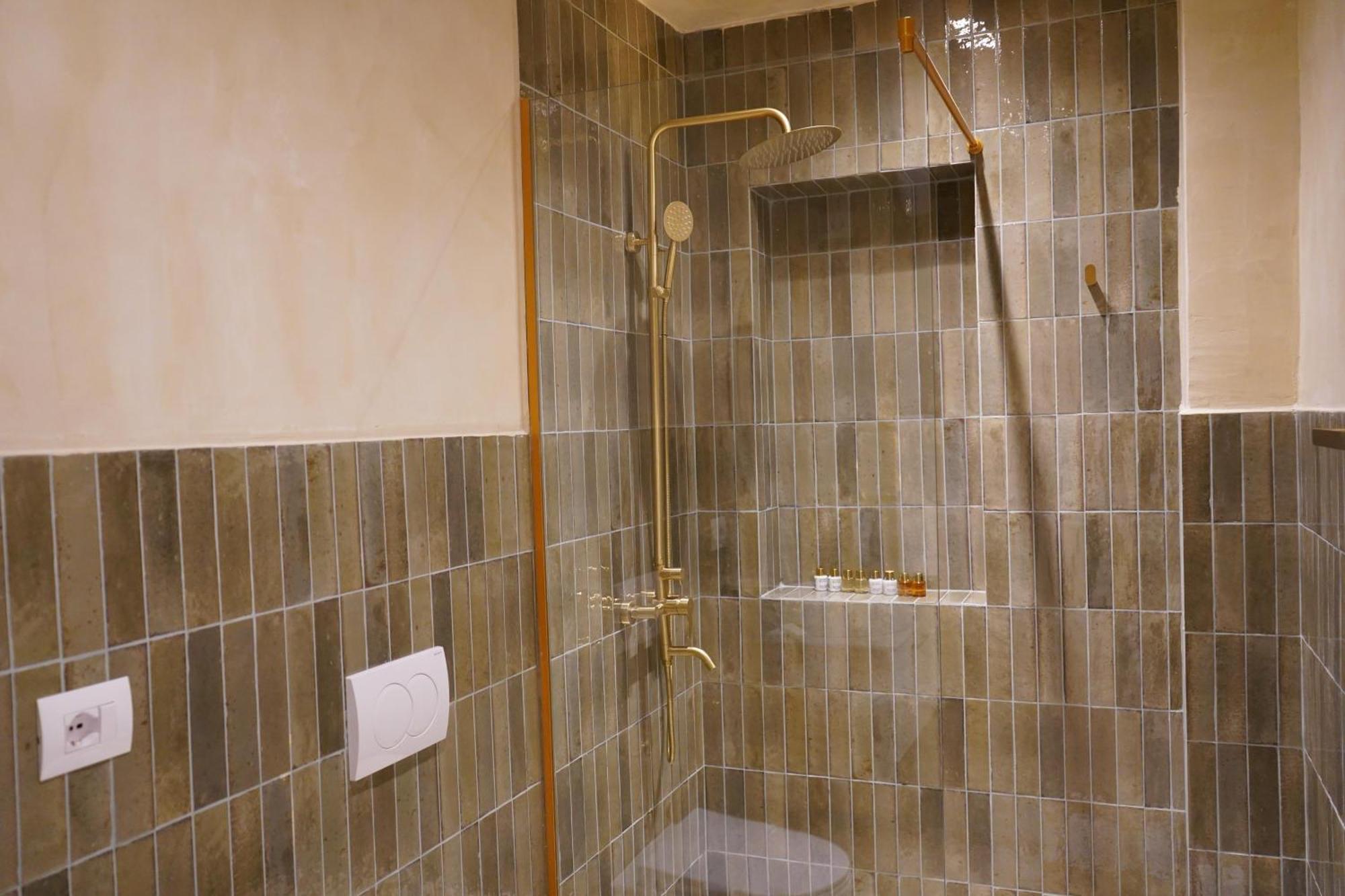Vater Apartments Τίρανα Εξωτερικό φωτογραφία